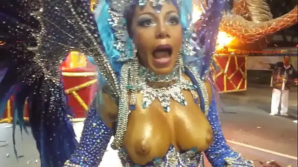 Video tenaga paulina reis with big breasts at carnival rio de janeiro - muse of unidos de bangu baharu