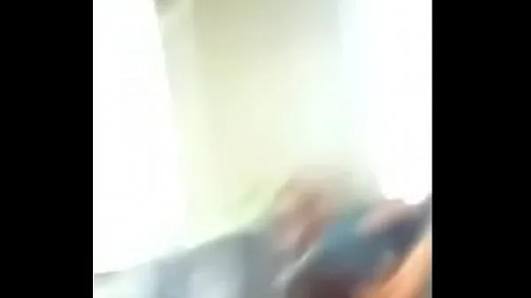 Video tenaga Hot lesbian pussy lick caught on bus baharu
