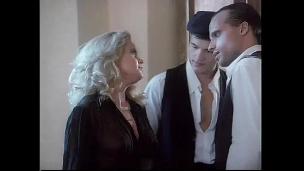 Nieuwe Last Sicilian (1995) Scene 6. Monica Orsini, Hakan, Valentino energievideo's