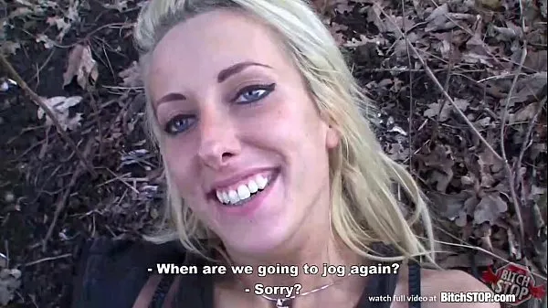 Novi videoposnetki Bitch STOP - Joana White get fucked in the park energije
