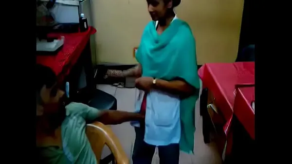 Video hospital technician fingered lady nurse năng lượng mới