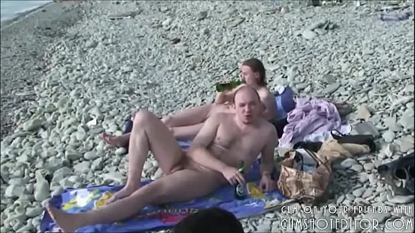 Video energi Nude Beach Encounters Compilation baru