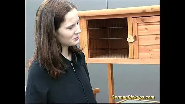 مقاطع فيديو جديدة للطاقة cute german teen picked up for anal