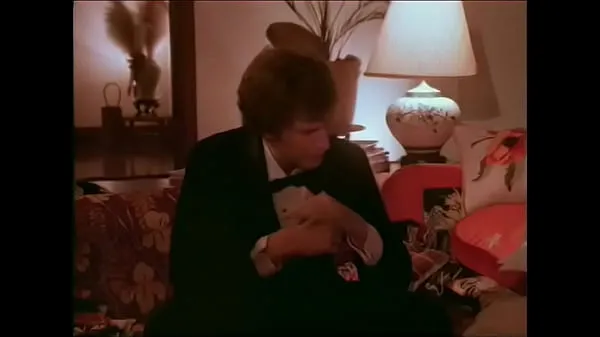 Νέα βίντεο Virginia (1983) MrPerfect ενέργειας