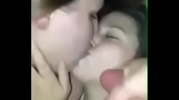 نئی kiss cum توانائی کی ویڈیوز
