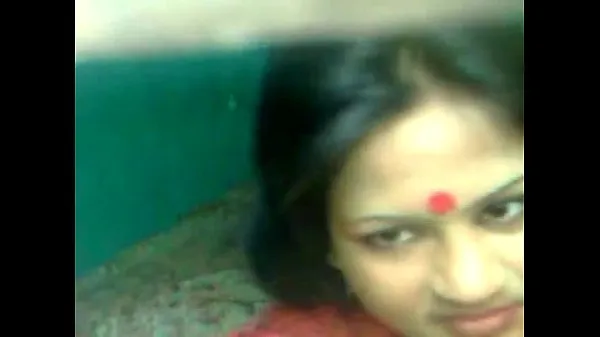 Nové videá o Horny Bangla Aunty Nude Fucked by Lover at night energii