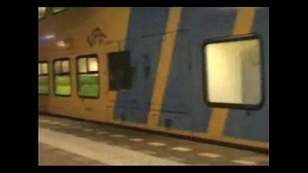 Nieuwe homemade movie at a dutch trainstation energievideo's
