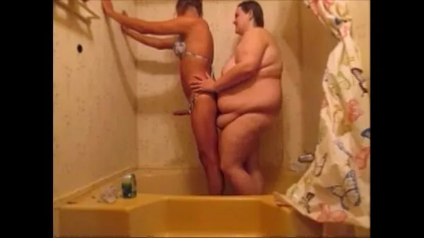 Nové videá o Hot Sissy Fucks Girlfriend In Shower & Creampie Her Fat Pussy energii