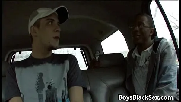 Nuovi video sull'energia Blacks On Boys - Gay Hardcore Interracial XXX Video 08