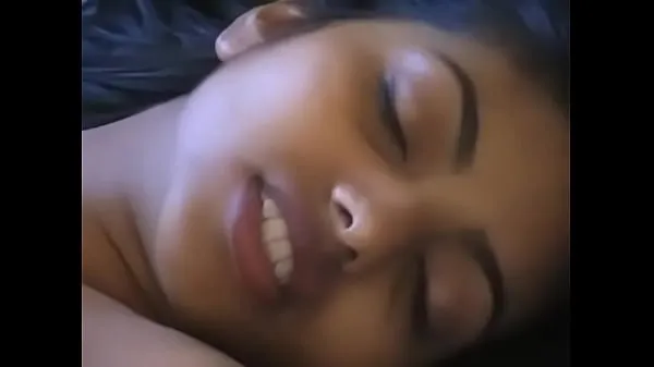 Video energi This india girl will turn you on baru