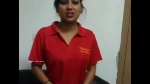Video tenaga sexy indian girl strips for money baharu