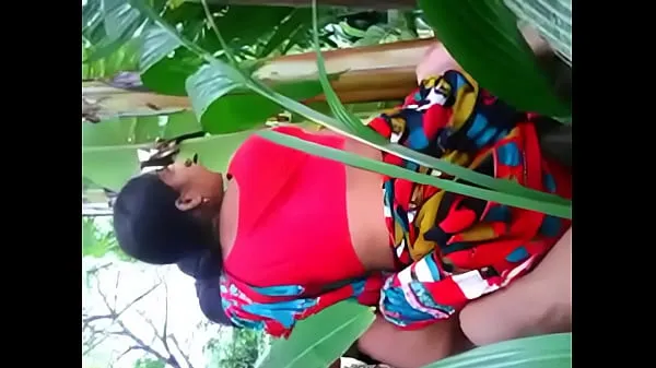 New indian desi girls sex with farmers in village energi videoer