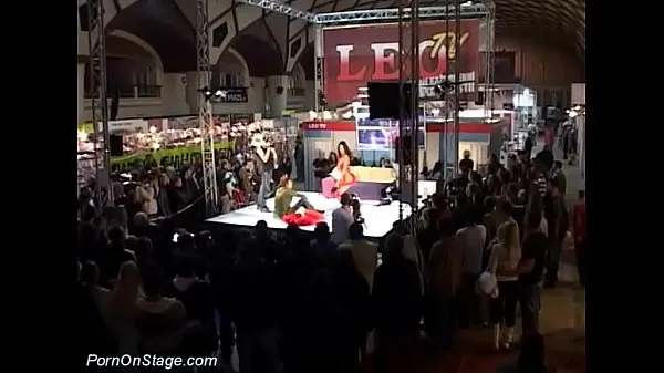 Video tenaga real porn on stage baharu