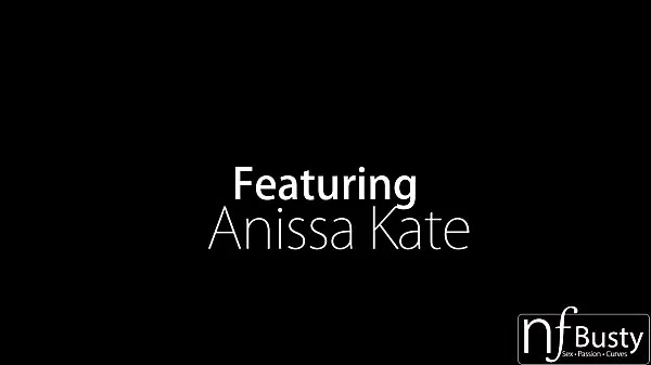 Video energi NF Busty - Anissa Kate And Her Big Boobs Make Huge Cock Cum baru