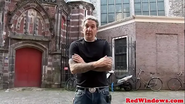 새로운 Amsterdam prostitute rides tourists cock 에너지 동영상