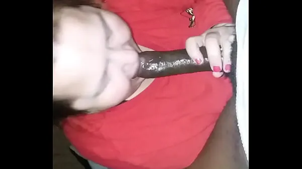 Nieuwe First time sucking this dick energievideo's