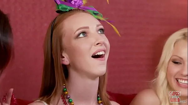 Új GIRLS GONE WILD - Young Katy Gets Rocked by Lesbian Amateur Kylie energia videók