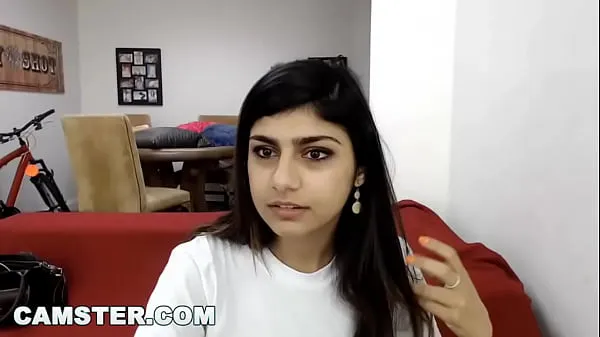New CAMSTER - Mia Khalifa's Webcam Turns On Before She's Ready energy Videos