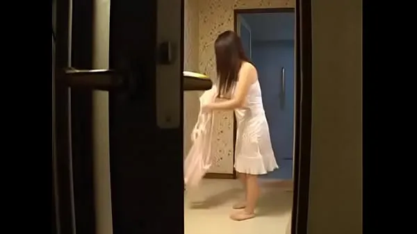 نئی Hot Japanese Asian step Mom Fucks with Young توانائی کی ویڈیوز