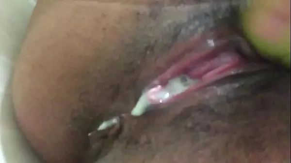Video energi gaping pussy squirts baru