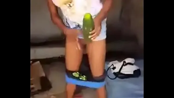 新he gets a cucumber for $ 100能源视频
