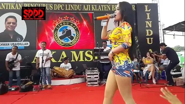 New Indonesian Erotic Dance - Pretty Sintya Riske Wild Dance on stage energy Videos