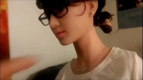 Video Preparing Sexy Asian Love Doll for a Hardcore Banging - SexDollGenie năng lượng mới