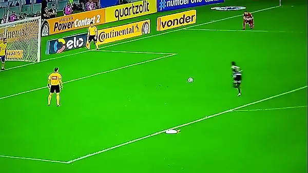 New Fábio Santos players on penalties energi videoer