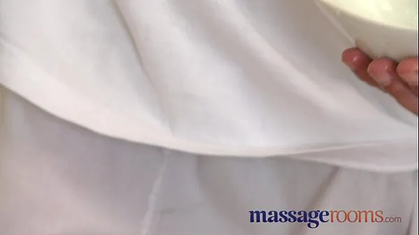 New Massage Rooms Mature woman with hairy pussy given orgasm energy Videos