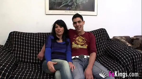 نئی Stepmother and stepson fucking together. She left her husband for his son توانائی کی ویڈیوز