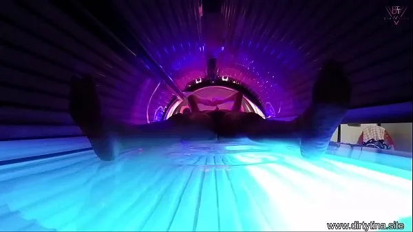Video energi Hidden Spy Cam in Public Tanning Bed baru