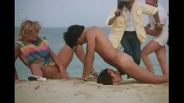 Νέα βίντεο classic vintage sex video ενέργειας