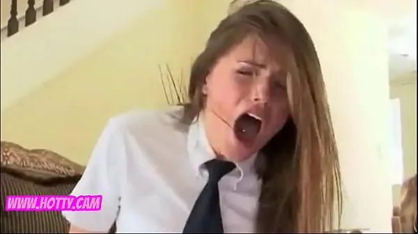 Video tenaga Beautiful Brunette Catholic Chick Fucked by Her Buddy While Ditching Class baharu