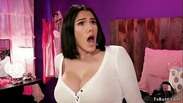 نئی Huge tits shemale girlfriend anal fucks bf توانائی کی ویڈیوز