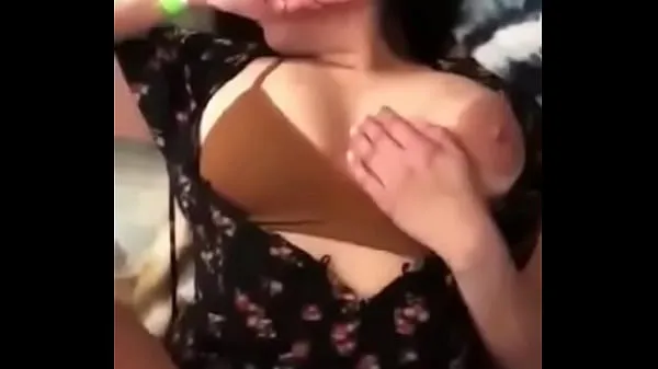 Video tenaga teen girl get fucked hard by her boyfriend and screams from pleasure baharu