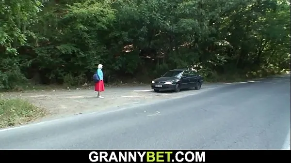 Ny Picked up old granny gets her hairy cunt fucked energi videoer