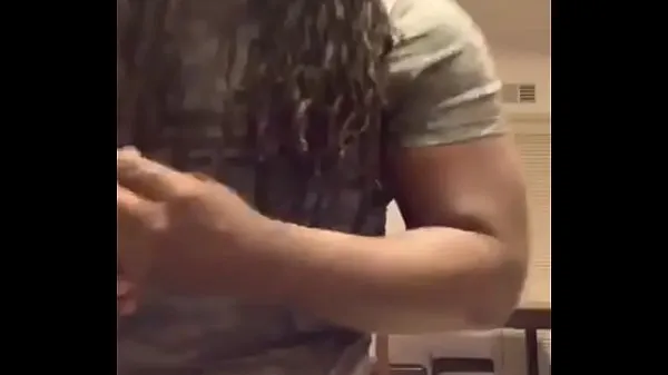 نئی Homophobic man shows 11 inch black dick توانائی کی ویڈیوز
