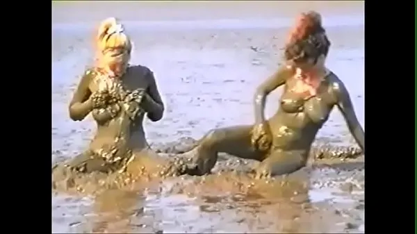 새로운 Mud Girls 1 에너지 동영상