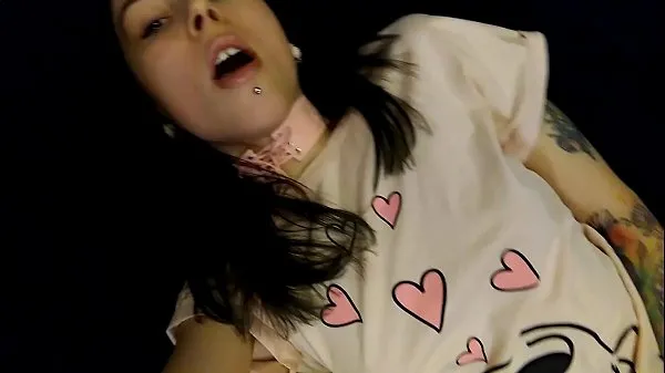 مقاطع فيديو جديدة للطاقة Fuck horny little slut | Laruna Mave
