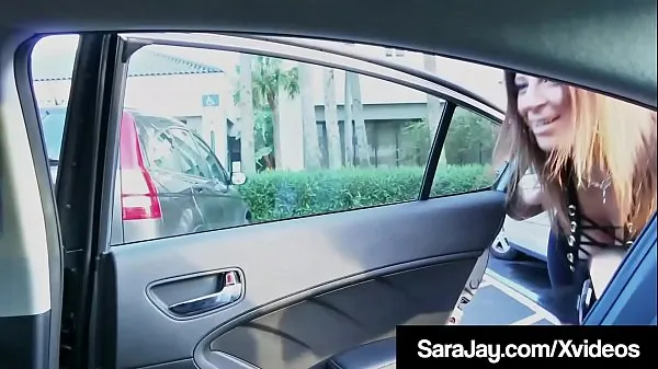 Video tenaga Big Butt Big Boobed Milf Sara Jay Fucks Black Boober Driver baharu