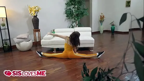 วิดีโอพลังงานAliya Brynn getting a hard dick down from her pervy stepbrother slamming her pussy over the couchใหม่
