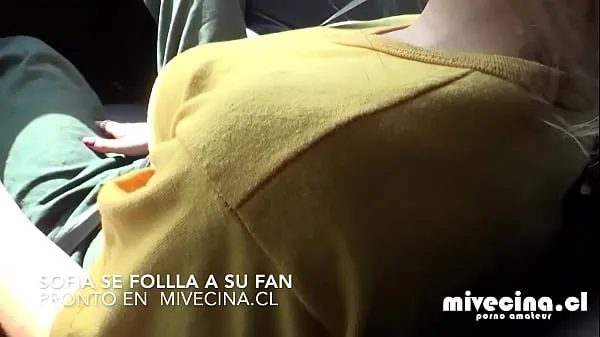 Nuovi video sull'energia Mivecina.cl - Sofi is a daring girl who chooses a lucky Fan to fuck him. All this soon in mivecina.cl