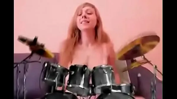 Novi videoposnetki Drums Porn, what's her name energije