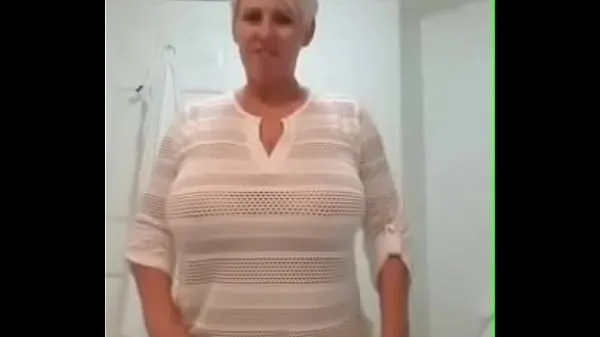 نئی Mom توانائی کی ویڈیوز
