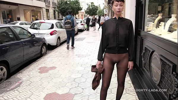 Video energi No skirt seamless pantyhose in public baru
