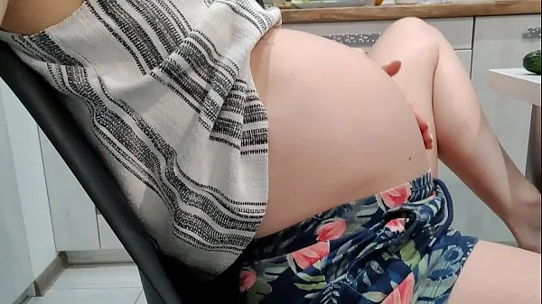 مقاطع فيديو جديدة للطاقة my horny pregnant wife masturbate her thin pussy home alone
