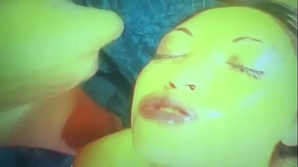 Nouvelles vidéos sur l’énergie Nautica Thorn se fait baiser le visage dur avec une faciale chaude