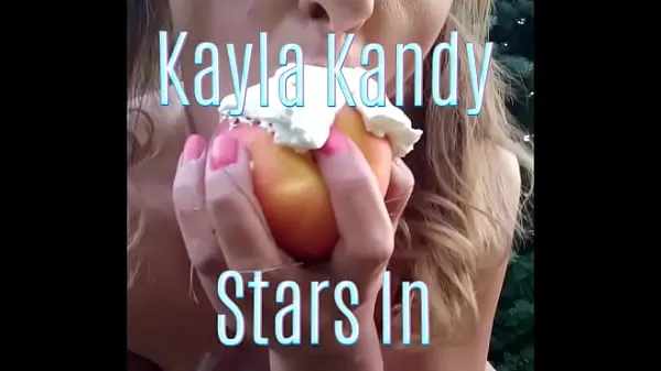 새로운 Kayla Kandy gets messy with whip cream 에너지 동영상