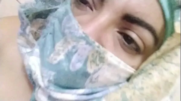 Video tenaga Real Arab Muslim Mom Masturbates Her Pussy To Extreme Orgasm On Porn Hijab Cam And Shows Feet baharu