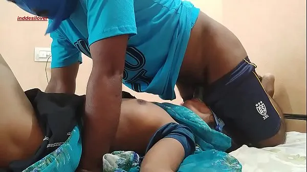 새로운 Sister-in-law fucked in the store room during Diwali cleaning 에너지 동영상